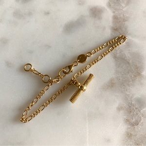 ESTÉE LALONDE T BAR DROP BRACELET 18ct Gold Plate